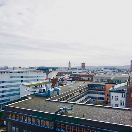 Neu Modernes Apartment In Top Lage, Free Parking Max 1,65M Hoehe Und 1,8M Breite Karlsruhe Buitenkant foto